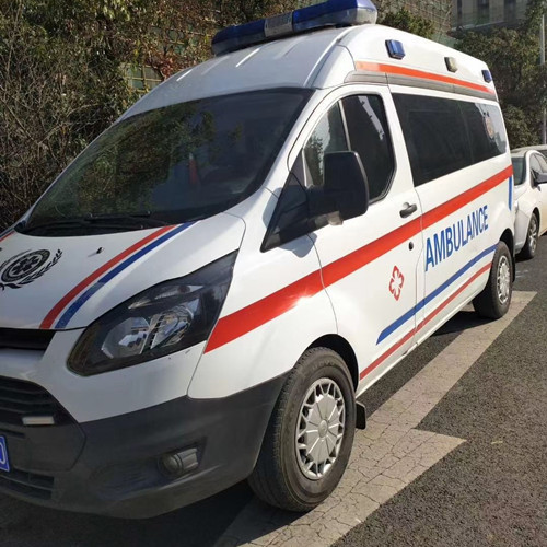 秦皇岛品质救护车出租,为您的健康出行负责